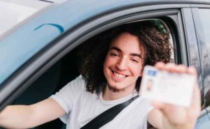 Comment refaire son permis de conduire au nouveau format ? Quartier Rural Business