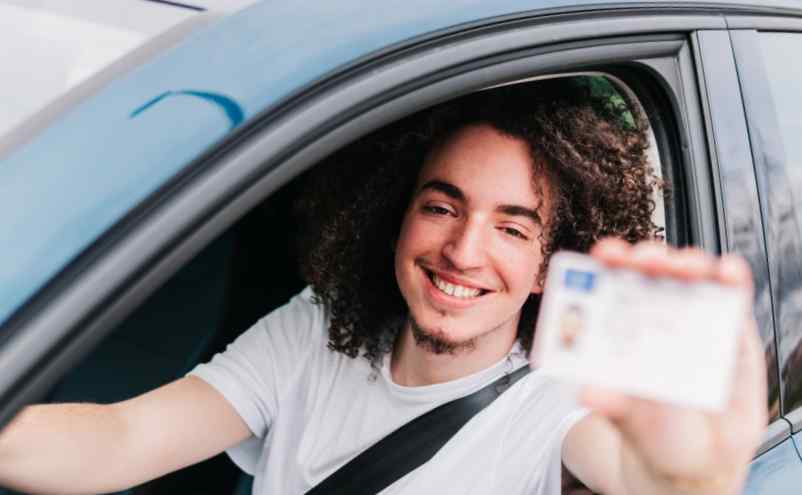 Comment refaire son permis de conduire au nouveau format ? Quartier Rural Business